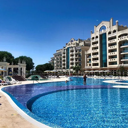 Beach, Sea View, Location Апартаменти Поморіє